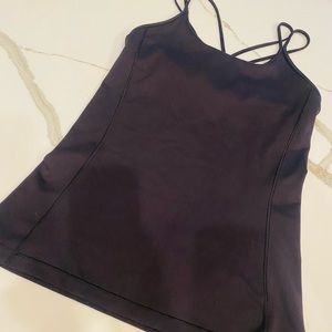 Lululemon black tank